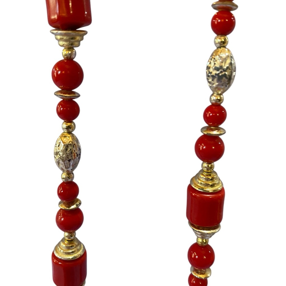 Vintage Gold and Red Bead Necklace 16 inch - Picture 2 of 3